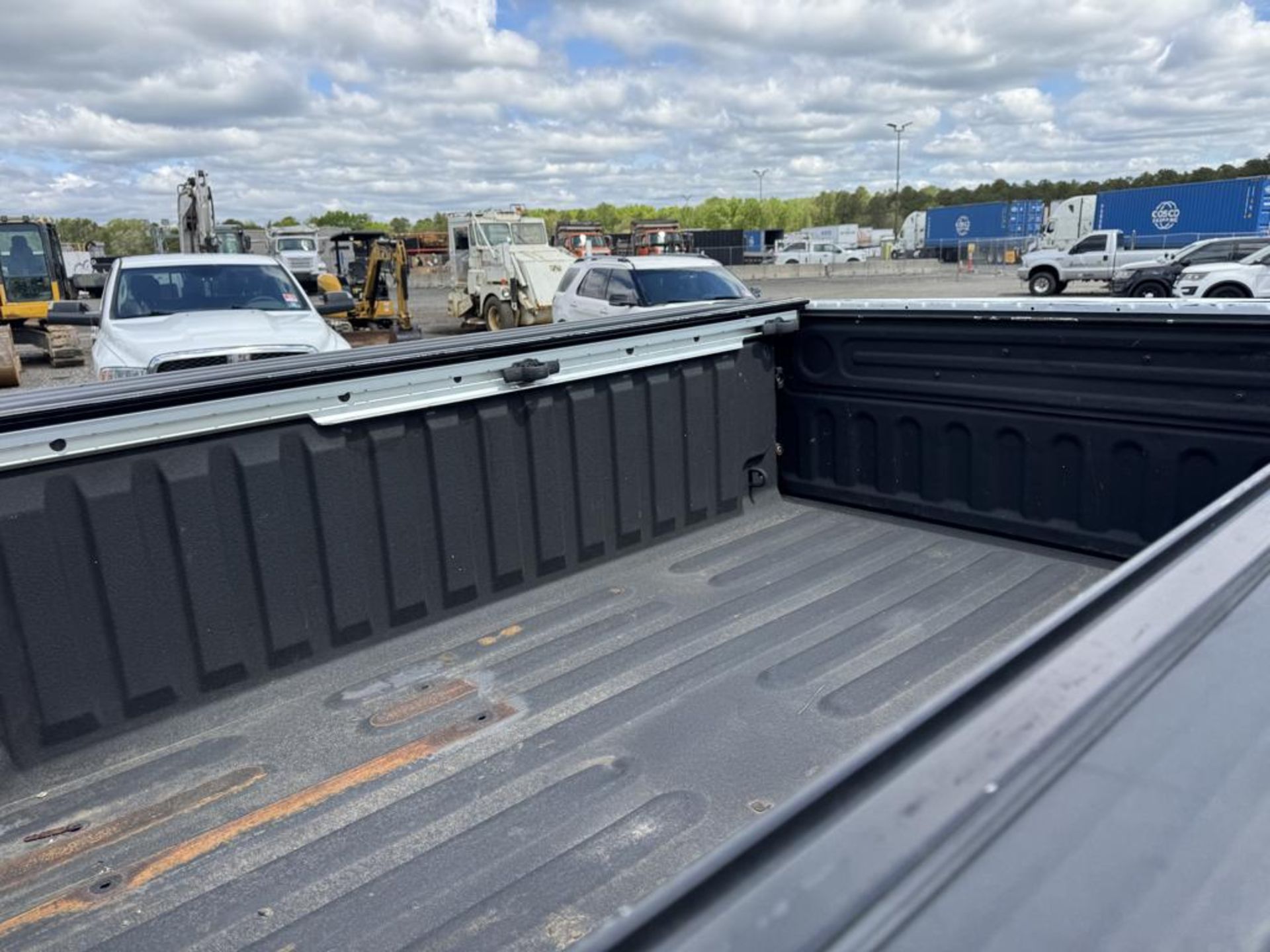 2015 Ram 2500HD 4x4 - Image 19 of 26