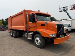 2013 Volvo VHD Compactor Garbage Truck