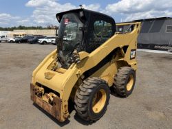 Caterpillar 272C Skid Steer High Flow