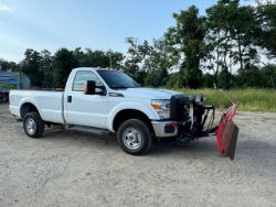 2014 Ford F-250 4x4 w/ Western Plow