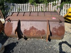 TW65 1.5yrd Loader Bucket 80