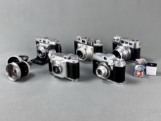 Konvolut von fünf Kameras und Zubehör, bestehend aus M. Voss Ulm Diax 1a mit Schneider-Kreuznach X