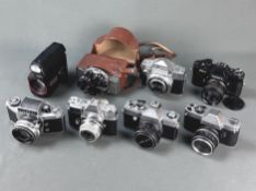 Konvolut, 6 Kameras mit Objektiven, 2 Filmkameras, bestehend aus Elbaflex mit Objektiv Pancolar 2/5