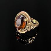 Madeira-Citrin-Ring, 585/14K Gelbgold (punziert), Gesamtgewicht 6,7g, ovaler Citrin mit Gebrauchssp