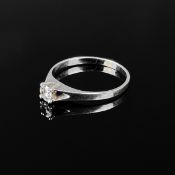 Feiner Diamant Ring, 585/14K Weißgold (punziert), Gesamtgewicht 1,89g, Brillant um 0,25ct., Ringgrö