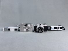 Konvolut von vier Kleinstbildkameras, bestehend aus Bolta Photavit, miniaturisierte Sucherkamera (a