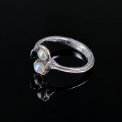 Ring, Michael Zobel, Sterling-Silber (punziert), Gesamtgewicht ca. 2,3g, mit Goldelementen, besetzt