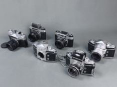 Konvolut von sechs Kameras, bestehend aus Exakta Varex II b mit Schneider-Kreuznach Xenon, Exakta V