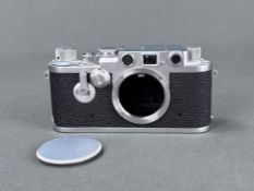 Leica IIIf Nr. 765225, Ernst Leitz Wetzlar, "DBP", ohne Objektiv, Funktion überprüft, Verschlussze