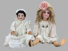 Zwei große Puppenmädchen, F. & W. Goebel und Simon & Halbig, bestehend aus Puppenmädchen, am Hinter