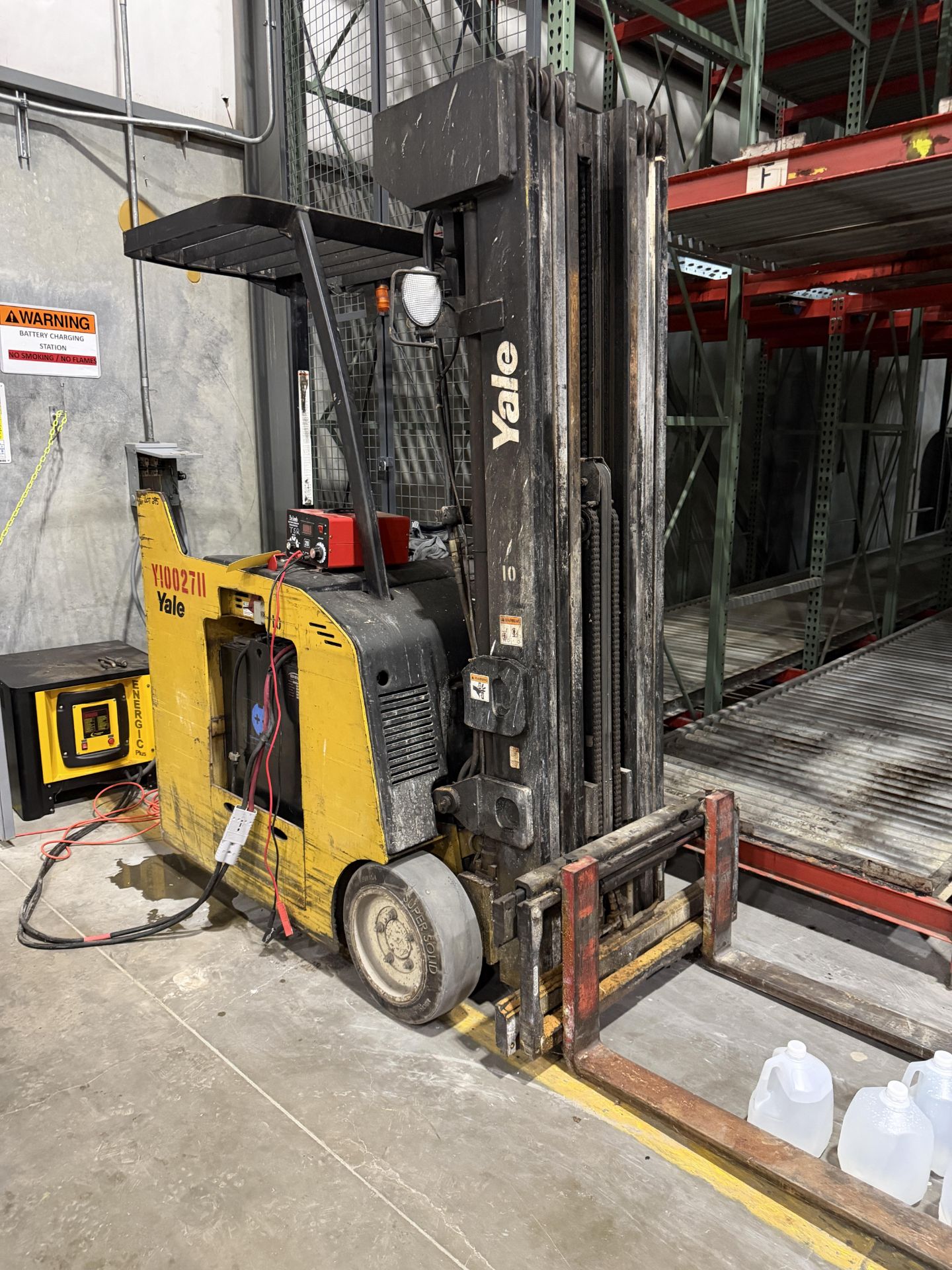 Yale Electric Forklift, Model #ESC04, S/N #A883N02711D, & Forklift Battery Charger, Model # - Image 2 of 4