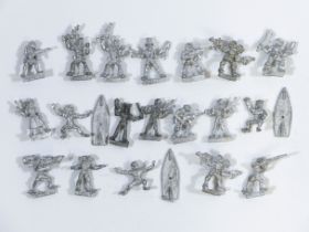 WARHAMMER 40K JUDGE DREDD LOT CITADEL MINIATURES GAMES WORKSHOP 2000AD SCIENCE FICTION COMIC BOOK