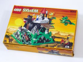 LEGO SYSTEM 6082 FIRE BREATHING FORTRESS DRAGON KNIGHTS CLASSIC CASTLE VINTAGE CONSTRUCTION TOY
