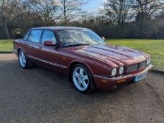 1998 JAGUAR XJR V8 AUTO