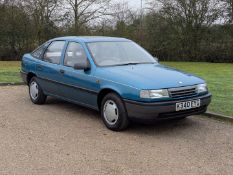 1992 VAUXHALL CAVALIER AUTO