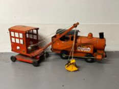 Tri-ang Train and Crane