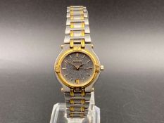GUCCI, STEEL & GILT LADIES QUARTZ WRISTWATCH, 9000L, 0285268