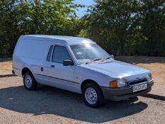 1986 FORD ESCORT 55 VAN