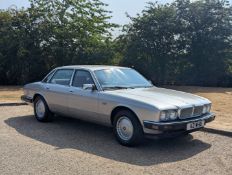 1988 JAGUAR XJ6 AUTO