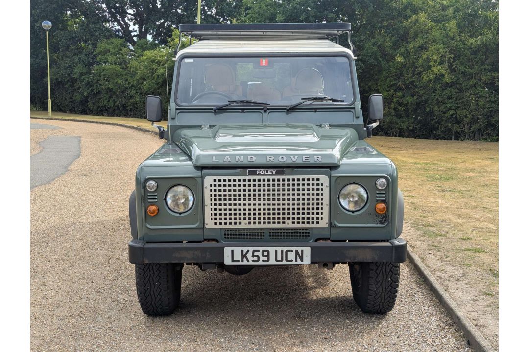 2009 LAND ROVER DEFENDER 110 - Image 3 of 58