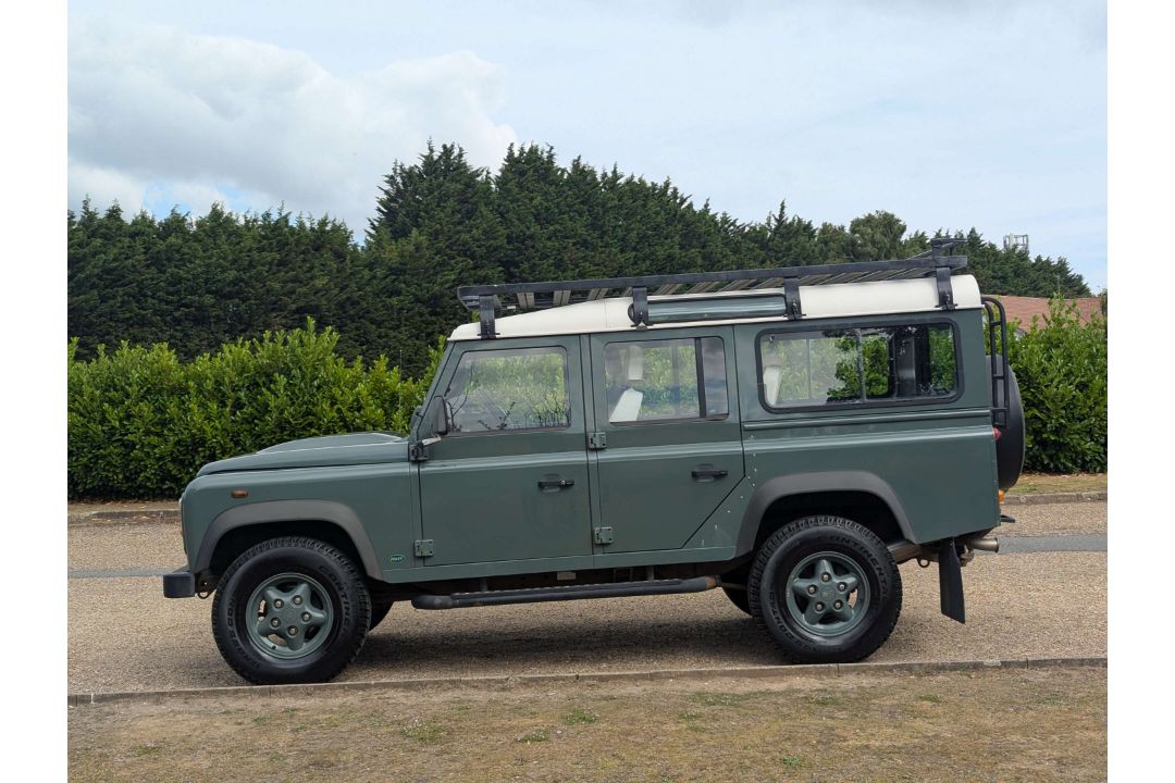 2009 LAND ROVER DEFENDER 110 - Image 8 of 58