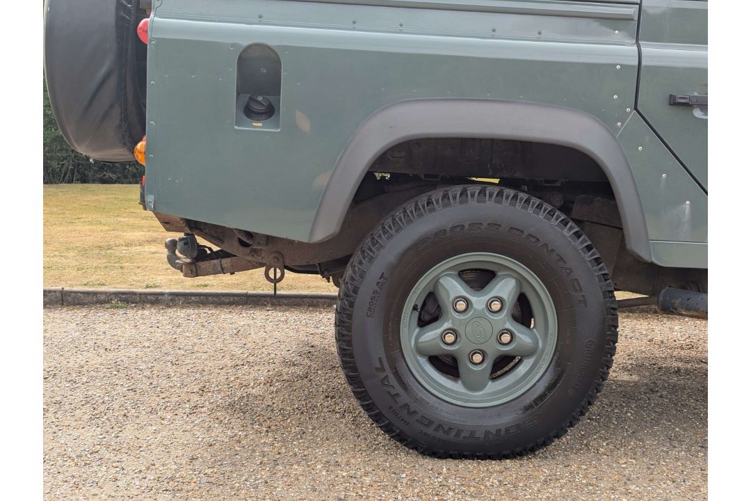 2009 LAND ROVER DEFENDER 110 - Image 18 of 58