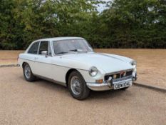1973 MG B GT AUTO