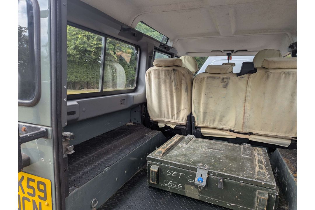 2009 LAND ROVER DEFENDER 110 - Image 48 of 58
