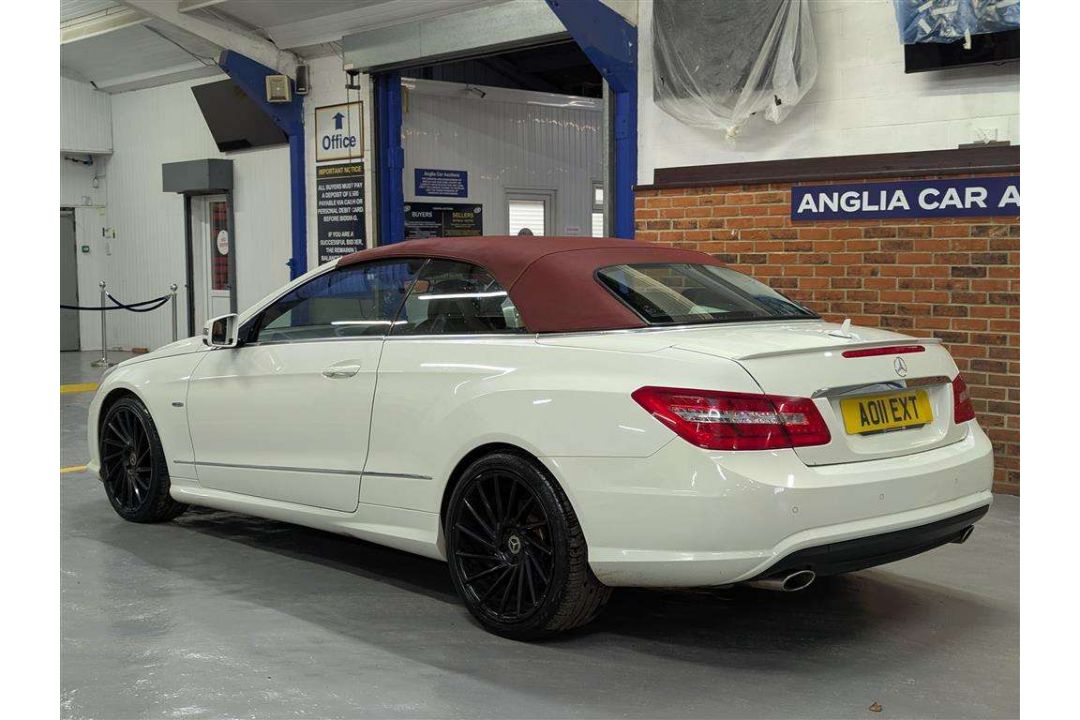 2011 MERCEDES-BENZ E350 SPT CDI BLUEEFI-CY A - Image 5 of 30
