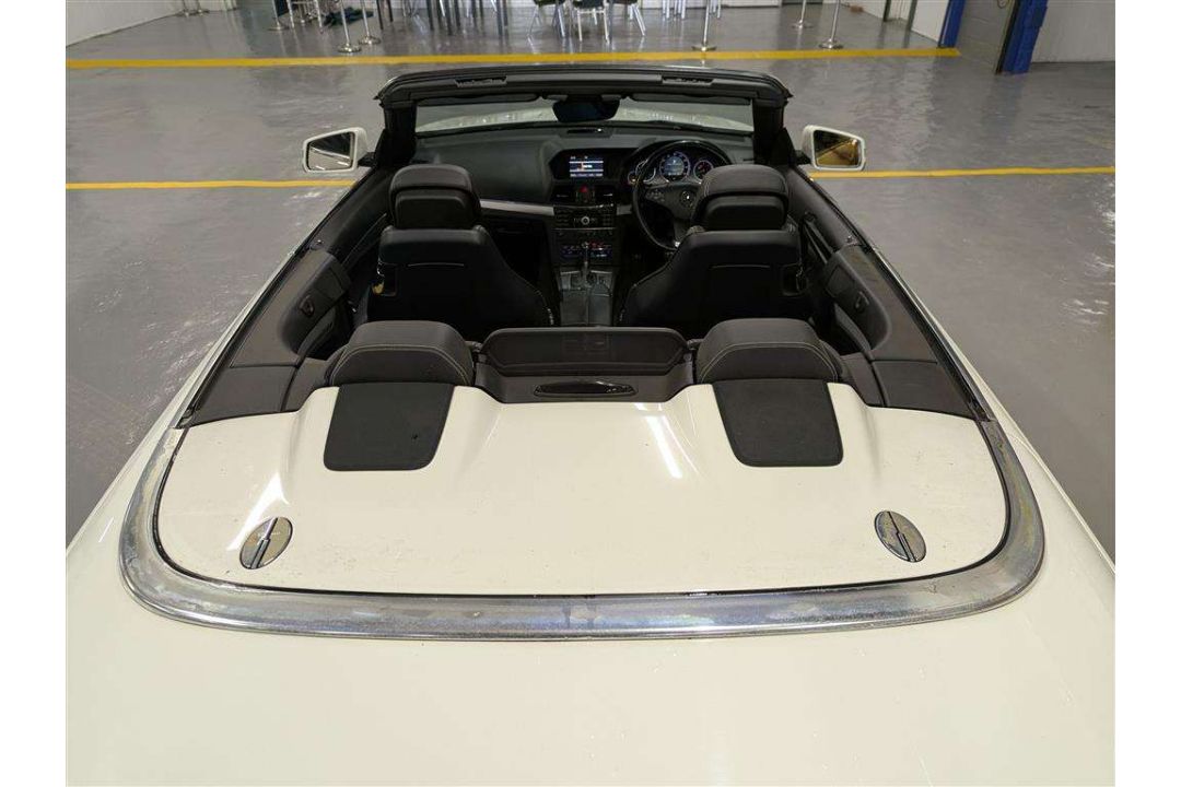 2011 MERCEDES-BENZ E350 SPT CDI BLUEEFI-CY A - Image 14 of 30