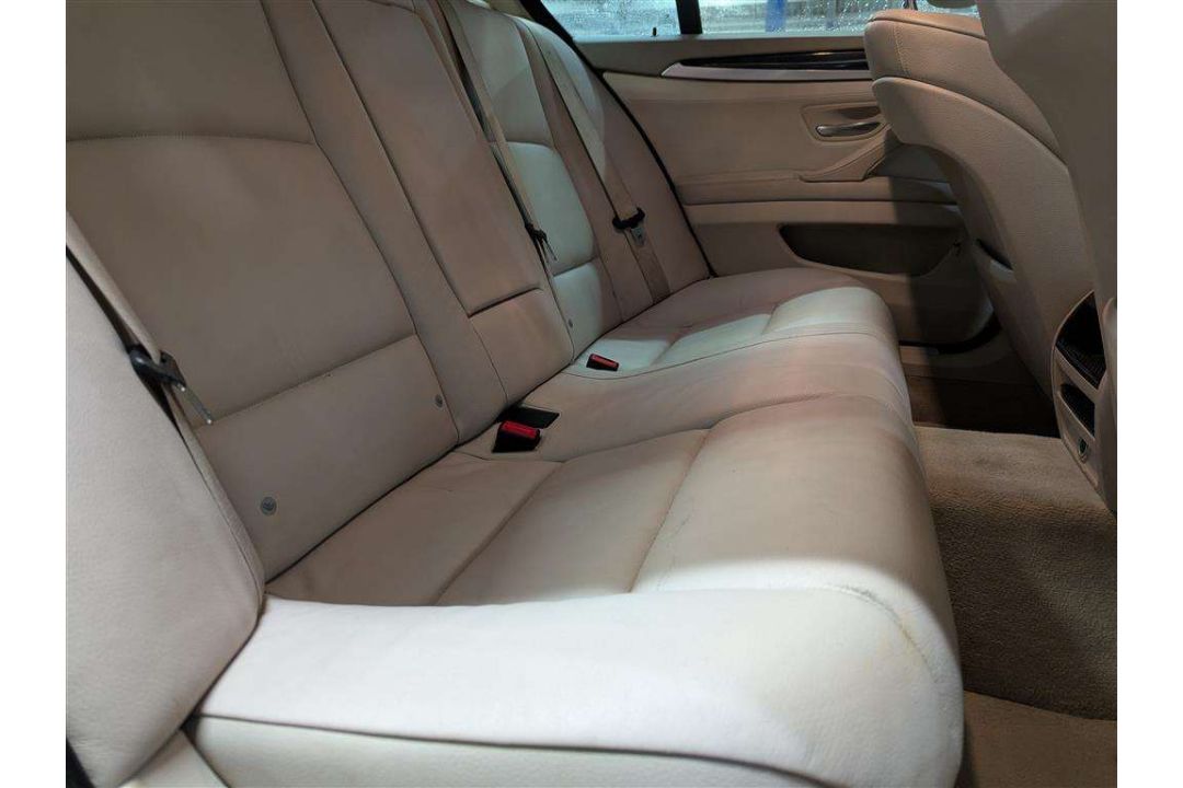 2011 BMW 520D SE AUTO - Image 10 of 28