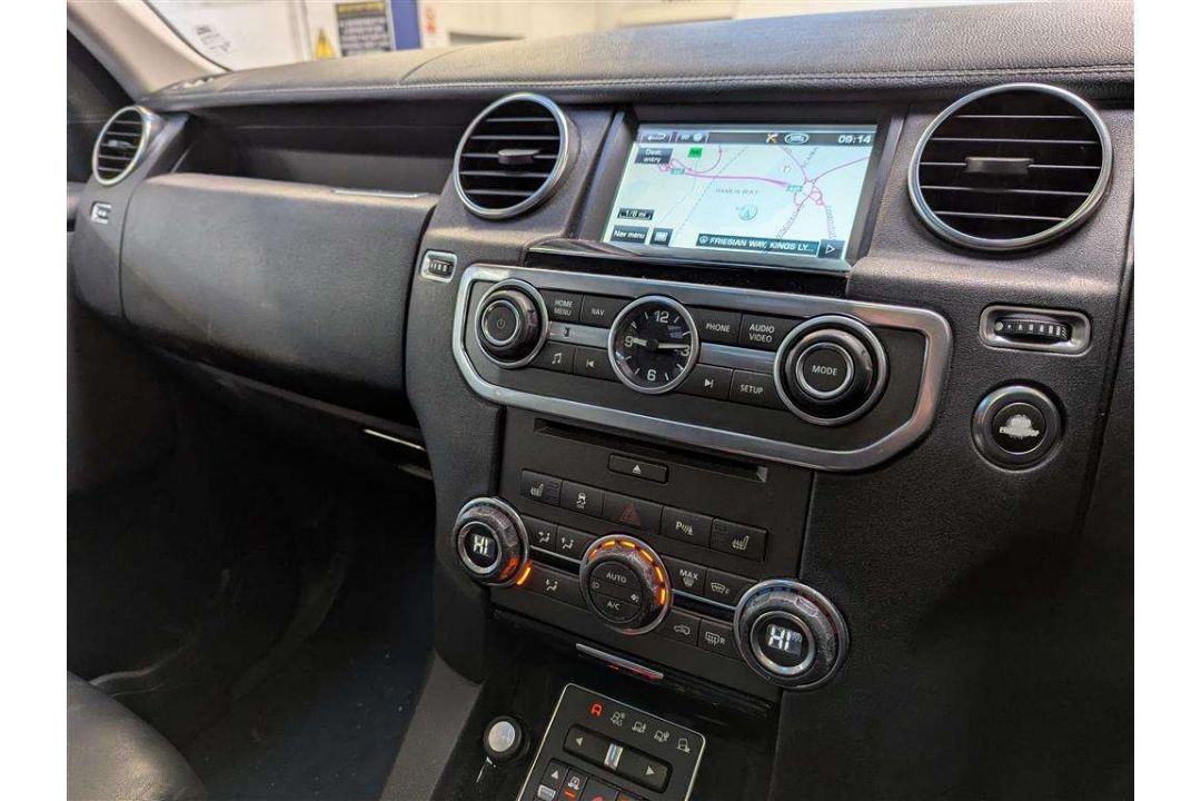 2011 LAND ROVER DISCOVERY HSE SDV6 AUTO - Image 10 of 30