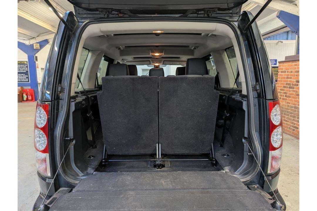 2011 LAND ROVER DISCOVERY HSE SDV6 AUTO - Image 17 of 30
