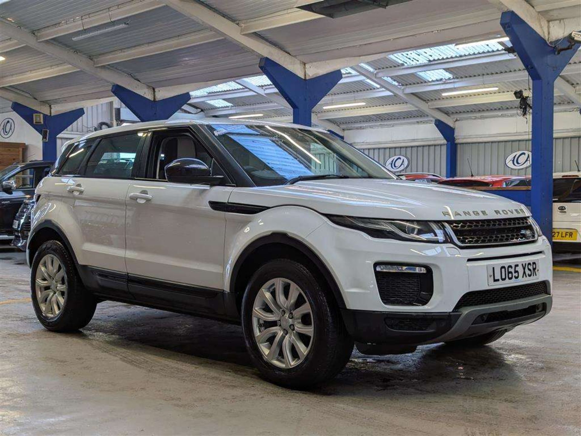 2015 LAND ROVER RANGE ROVER EVOQUE SE TEC - Image 5 of 47