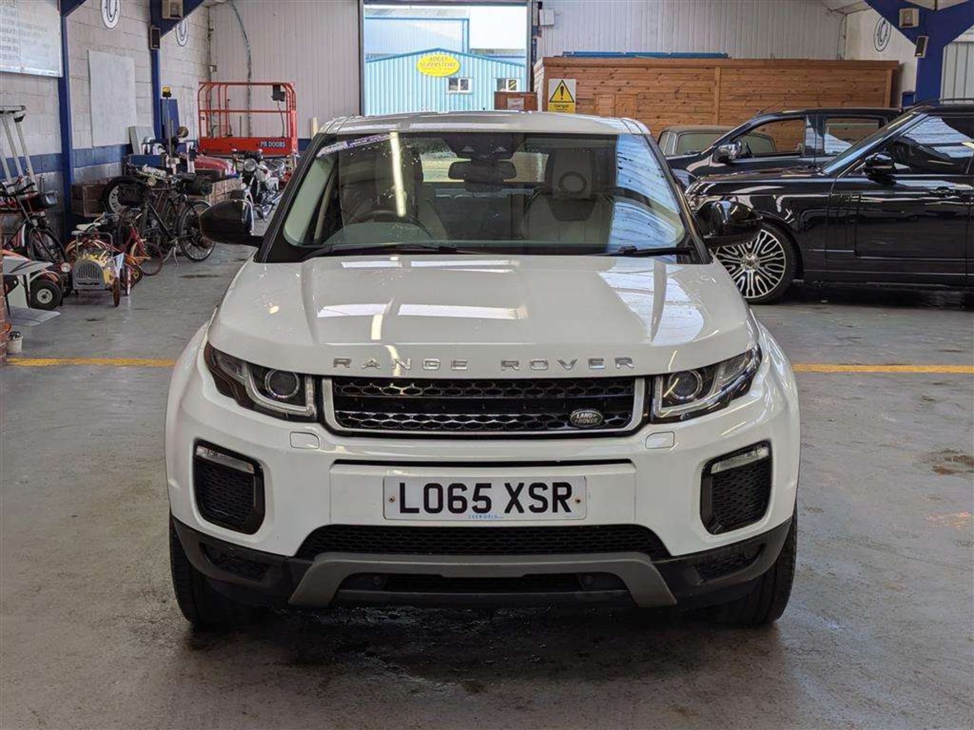 2015 LAND ROVER RANGE ROVER EVOQUE SE TEC - Image 21 of 47