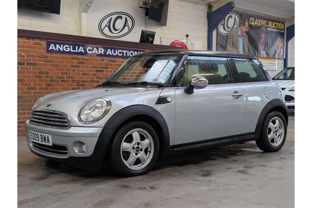 2009 MINI COOPER - Image 16 of 49