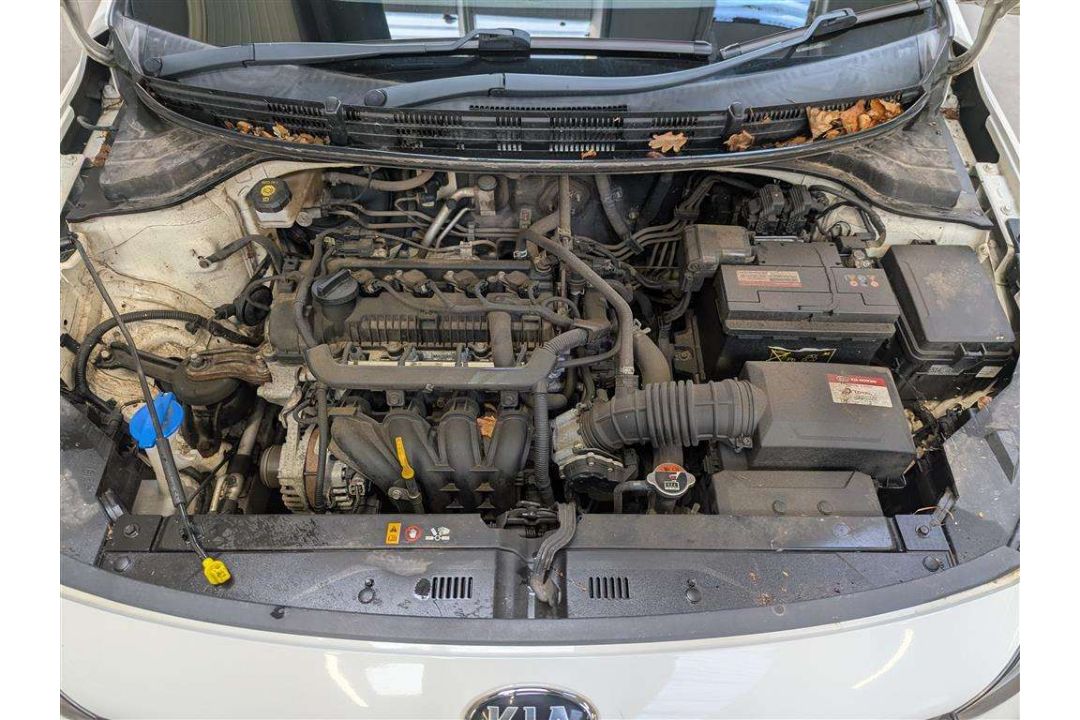 2018 KIA RIO 1 - Image 23 of 28