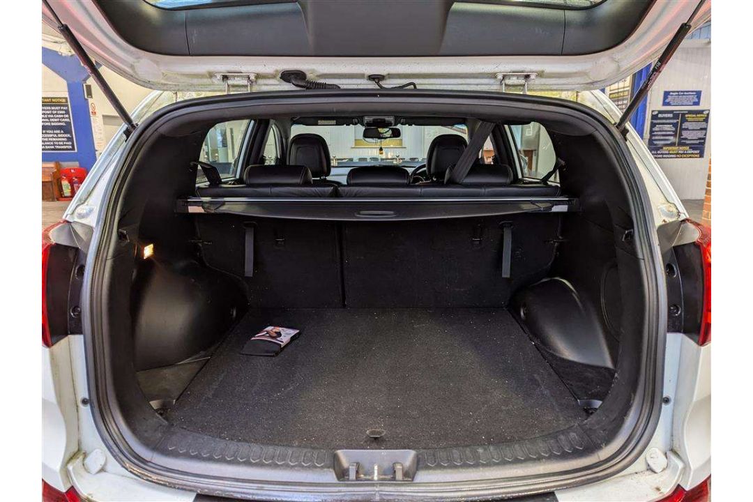 2014 KIA SPORTAGE WHITE EDITION IS - Image 8 of 30