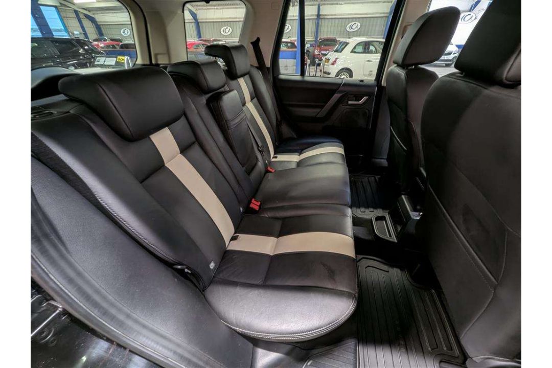 2011 LAND ROVER FREELANDER SPORT LE SD4 A - Image 16 of 29