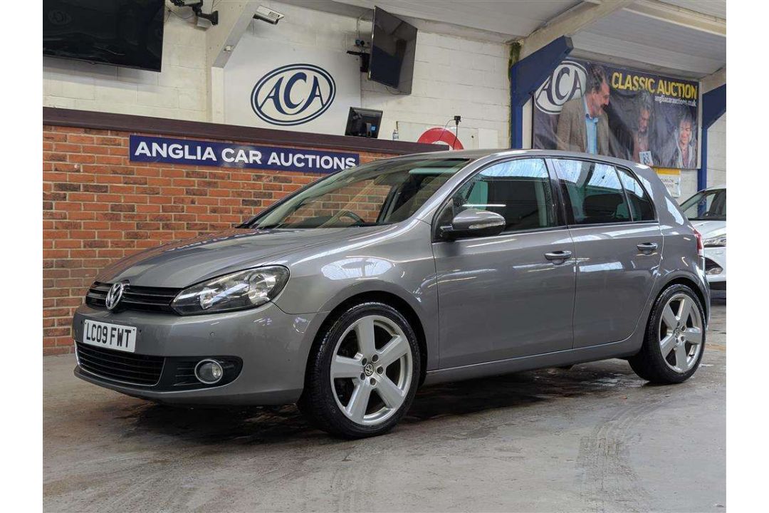 2009 VOLKSWAGEN GOLF GT TDI 140 S-A - Image 1 of 30