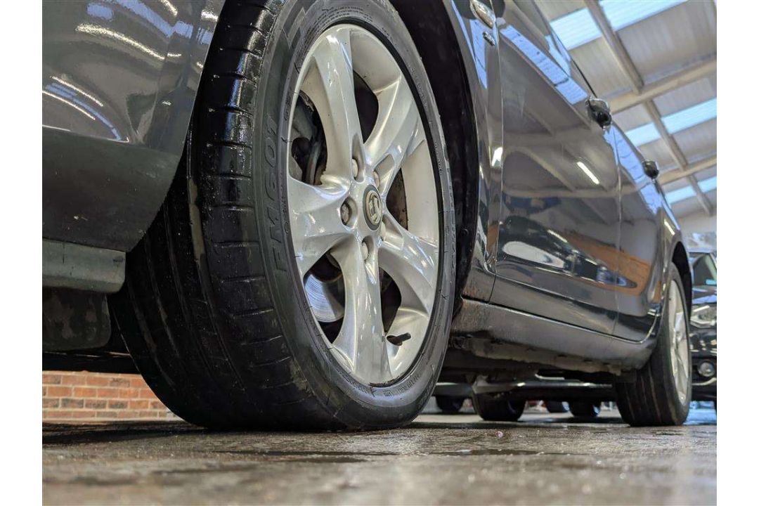 2010 VAUXHALL ASTRA SRI CDTI 108 - Image 11 of 30