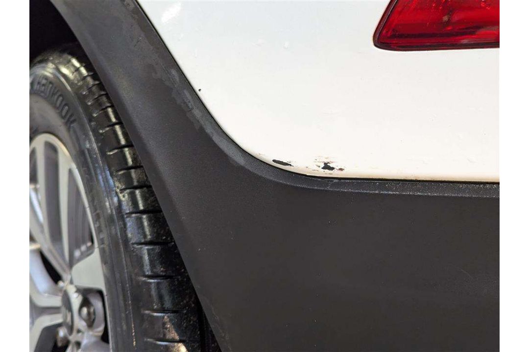 2014 KIA SPORTAGE WHITE EDITION IS - Image 26 of 30