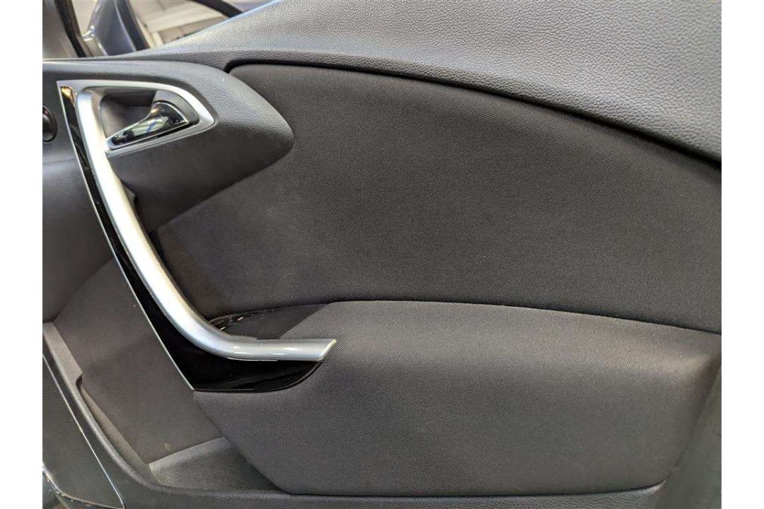 2010 VAUXHALL ASTRA SRI CDTI 108 - Image 17 of 30