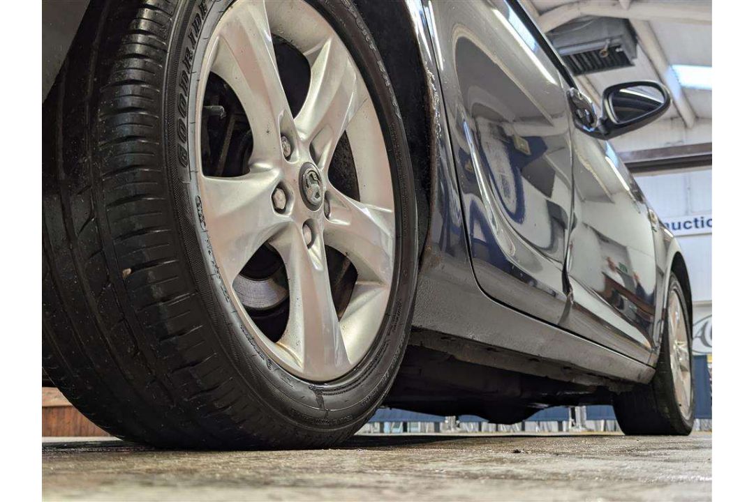2010 VAUXHALL ASTRA SRI CDTI 108 - Image 13 of 30