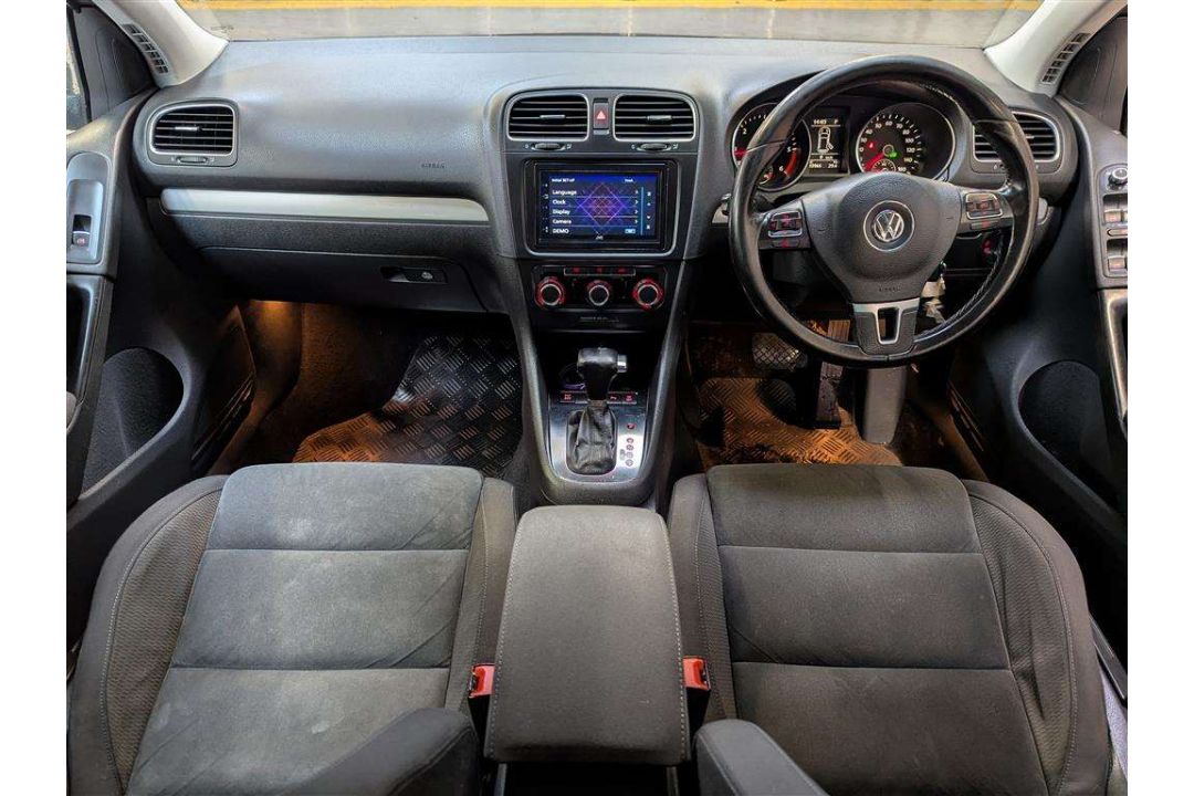 2009 VOLKSWAGEN GOLF GT TDI 140 S-A - Image 7 of 30