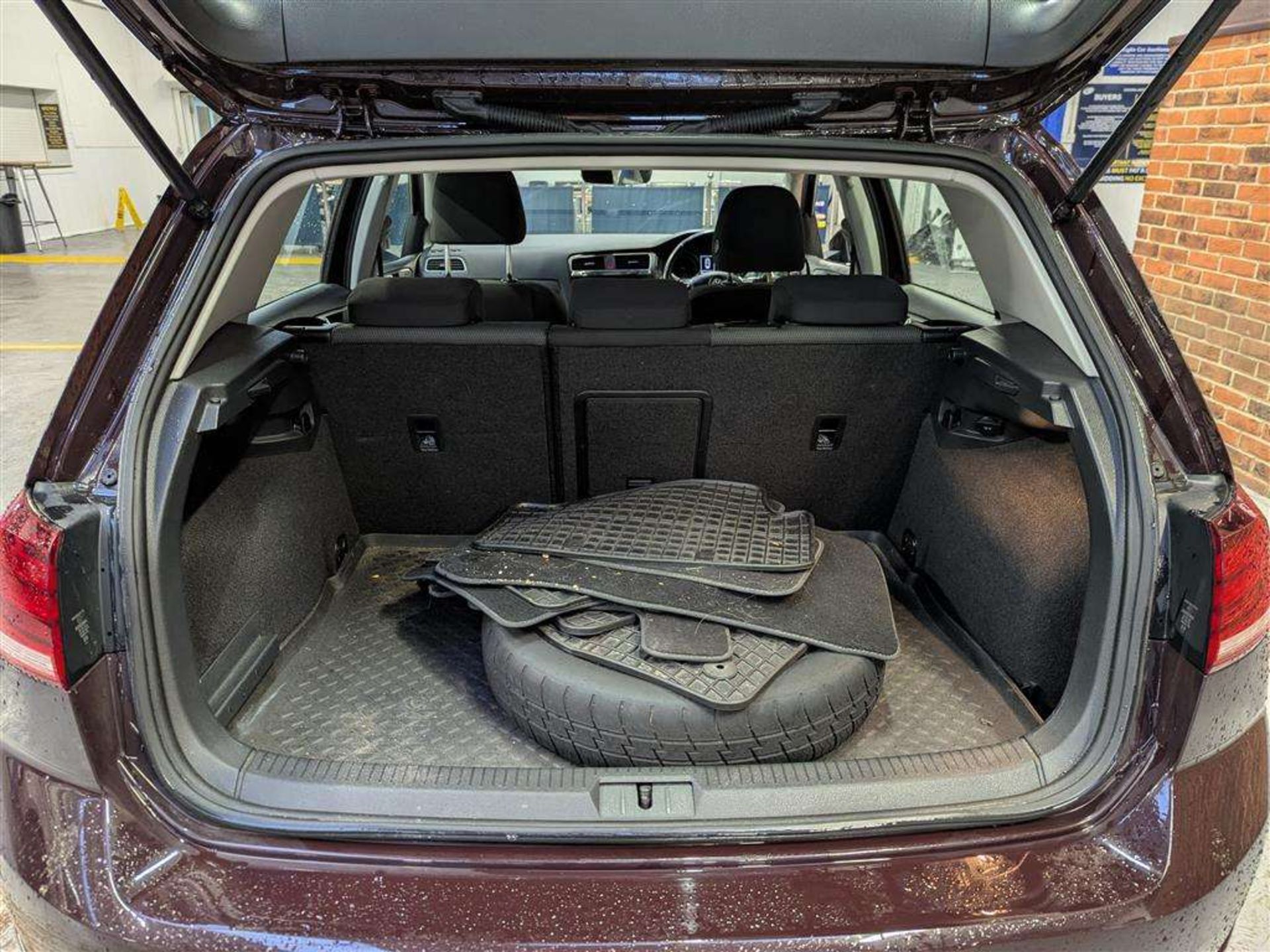 2017 VOLKSWAGEN GOLF SE TDI BMT - Image 7 of 27