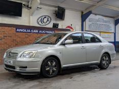 2003 TOYOTA AVENSIS T2