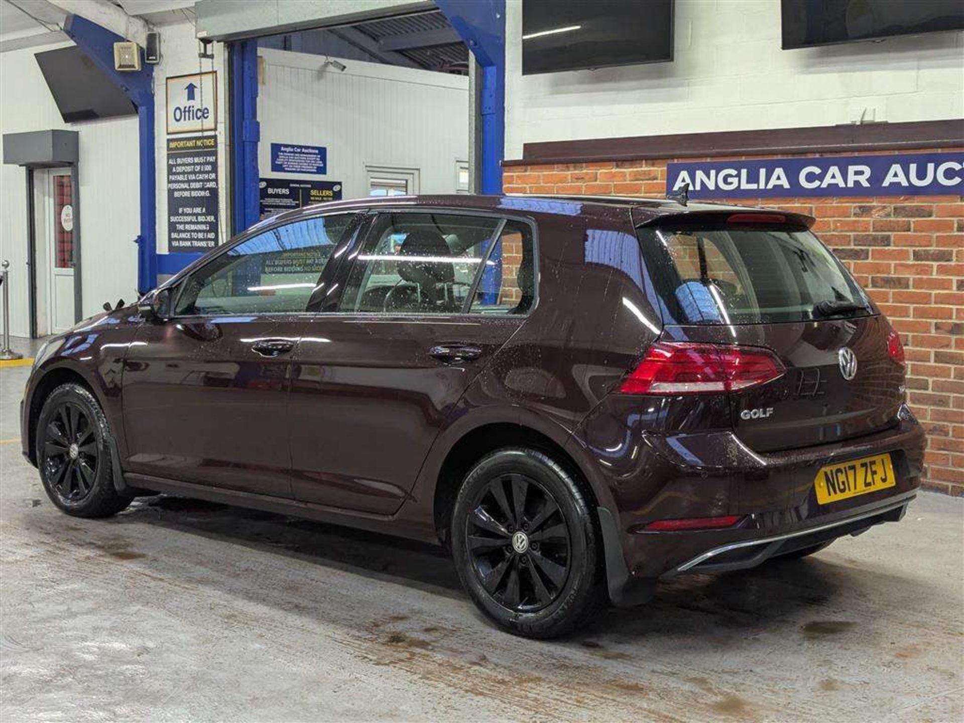 2017 VOLKSWAGEN GOLF SE TDI BMT - Image 4 of 27