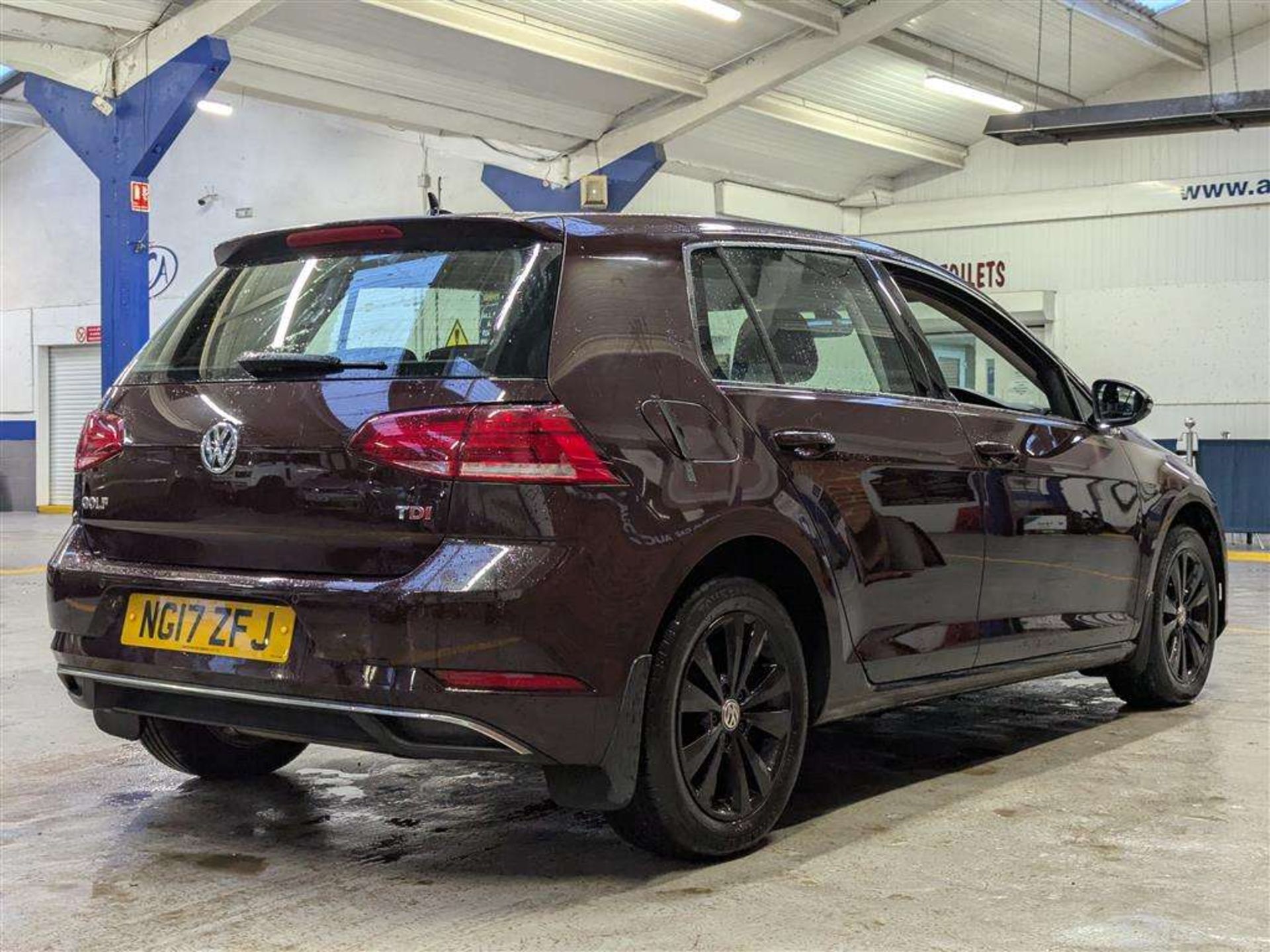 2017 VOLKSWAGEN GOLF SE TDI BMT - Image 6 of 27