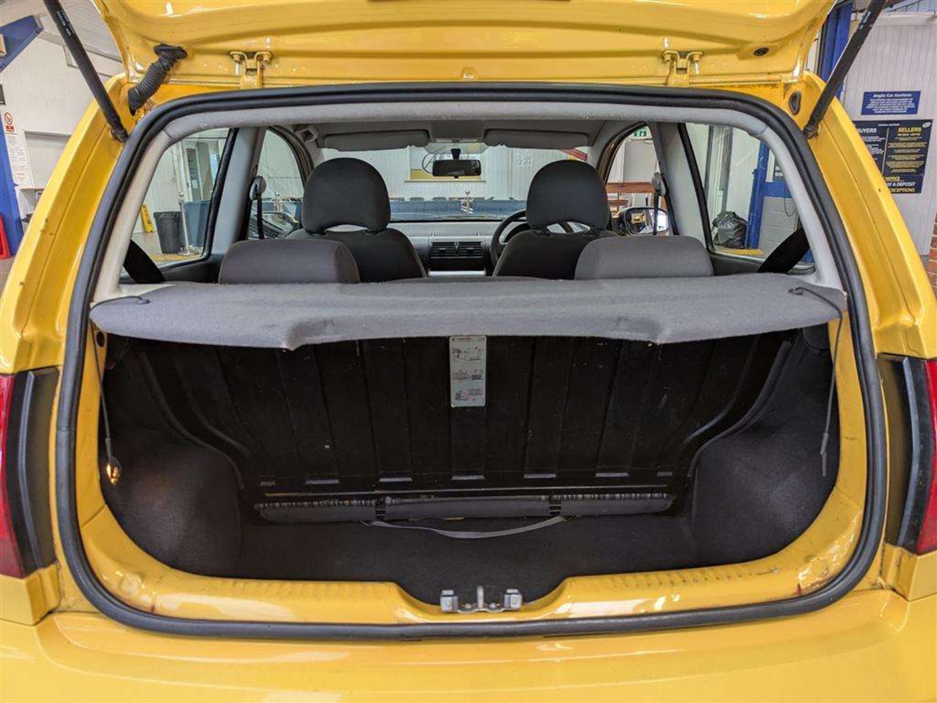 2007 VOLKSWAGEN FOX 55 - Image 8 of 30
